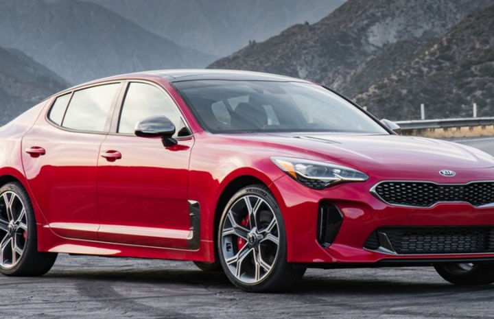 Choose the Kia Stinger When You Want a Grand Tour