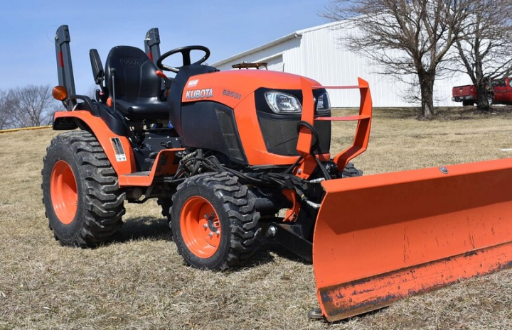 The Kubota B2601 HSD is for Your Winter Needs