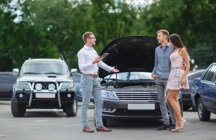 Buying a Used Car from a Dealer vs a Private Seller