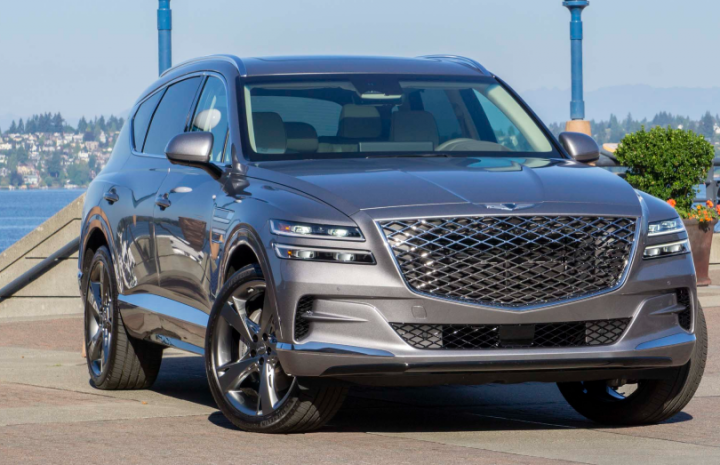 Enter the Luxury SUV World in the Genesis GV80 2.5T Standard