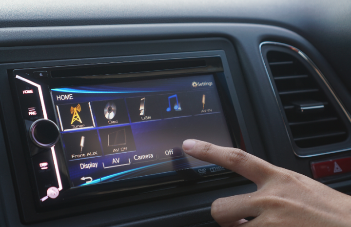 Touch Screens in Cars: Helpful or Dangerous?