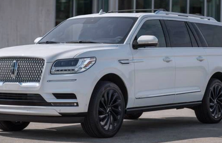 The 2023 Lincoln Navigator Defines Luxury Differently